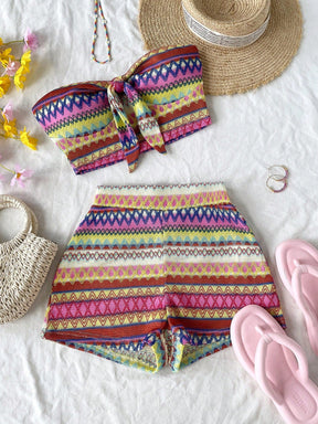 Conjunto Casual 2 Peças - Top Bandeau e Shorts Cintura Alta