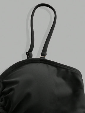 Conjunto De 3 Peças Maiô Com Decote Vazado E Saia Com Detalhe De Amarração Zuleica