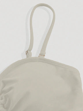 Conjunto De 3 Peças Maiô Com Decote Vazado E Saia Com Detalhe De Amarração Zuleica