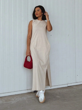 Vestido Cavado Com Fenda Valentina