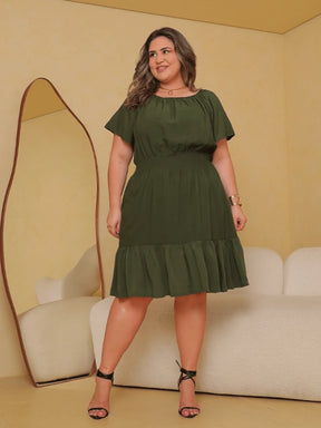 Vestido Curto Acinturado Manga Ombro Á Plus Size Paula