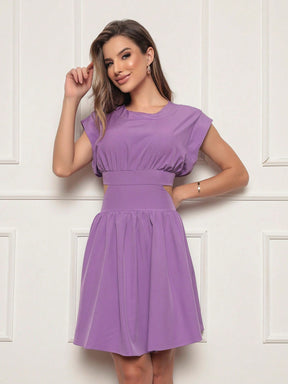 Vestido Curto Crepinho Com Fendas Lívia