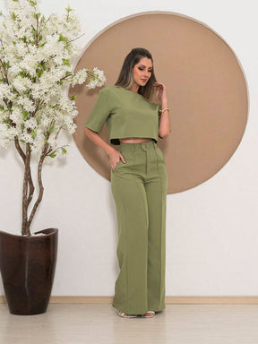 Conjunto Cropped Manga Curta E Calça Pantalona Regina Verde Oliva / P